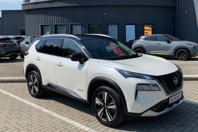 VALÓDI terepjáró, ami VÁROSBAN előnyös?! Nissan X-Trail e-POWER & e-4ORCE 2023 teszt